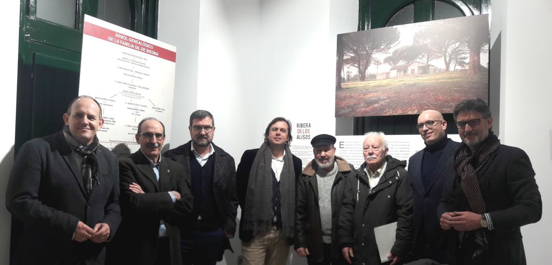 Autoridades que acudieron al fallo del jurado Autoridades que acudieron al fallo del jurado