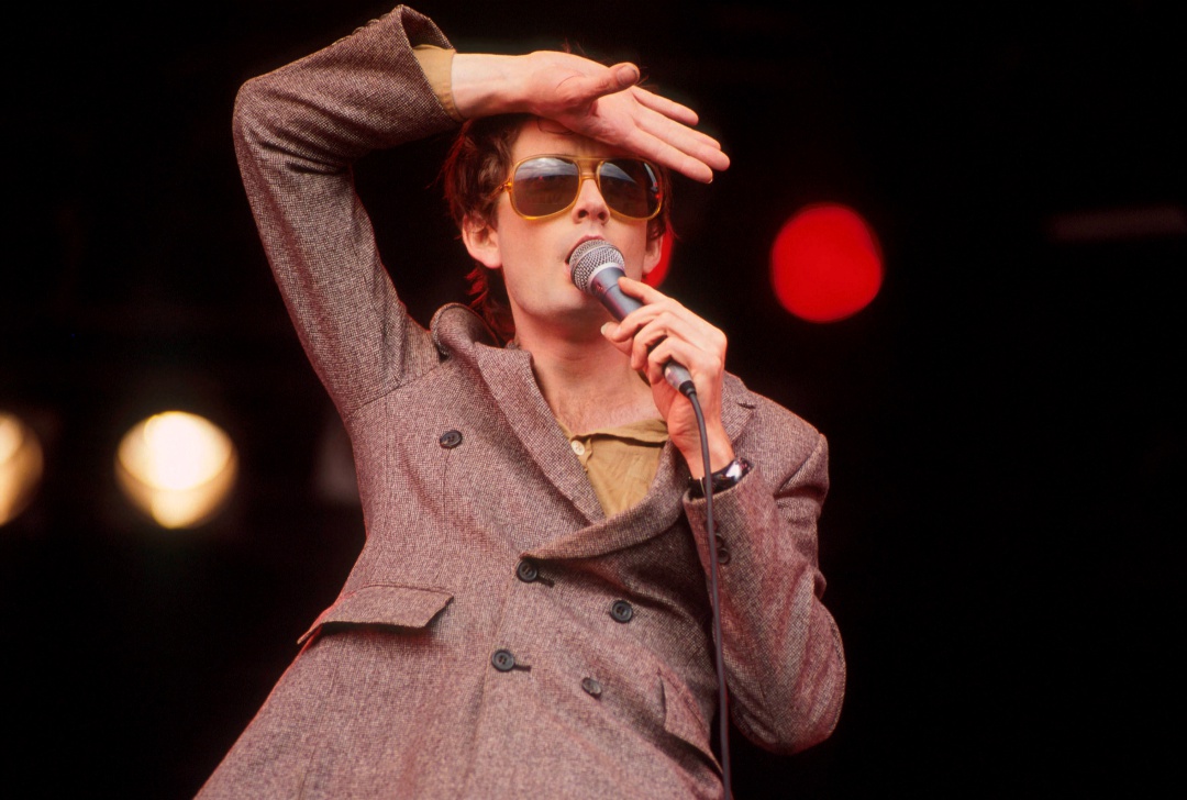 Jarvis Cocker durante una actuación de Pulp en el festival de Glastonbury Jarvis Cocker durante una actuación de Pulp en el festival de Glastonbury
