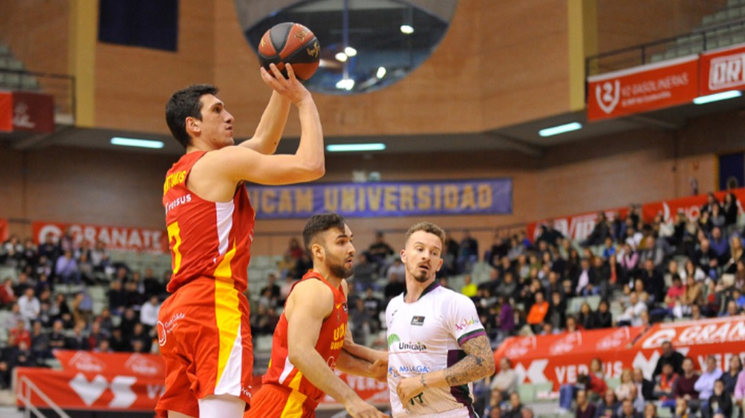 El UCAM Murcia resucita en el Palacio para poner fin a su mala racha