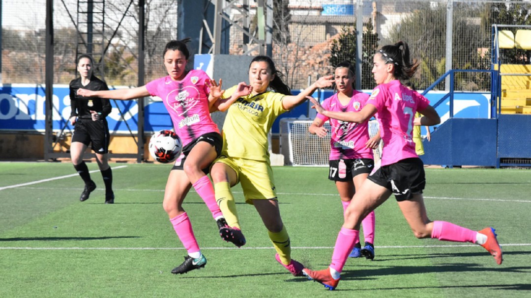El Villarreal vence por la mínima al Alhama ElPozo