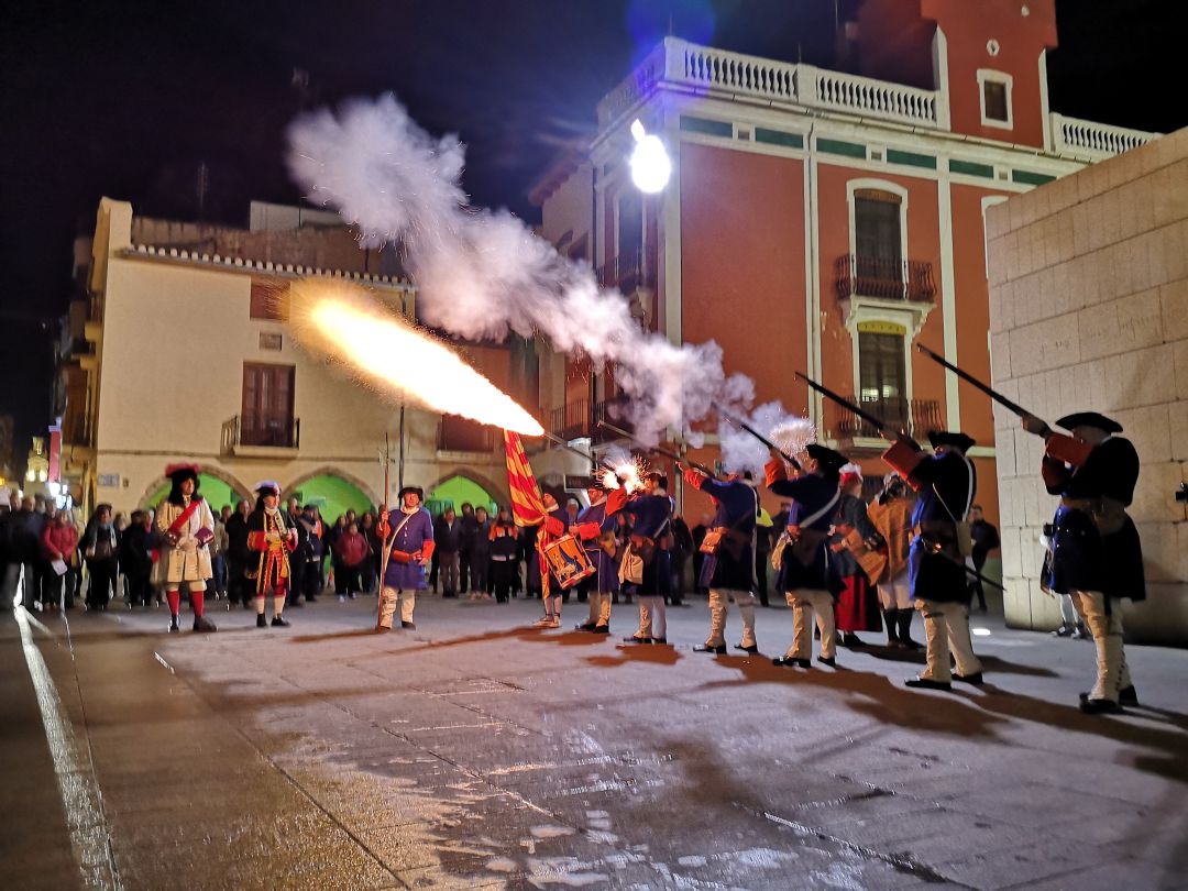 VILA-REAL: La Marxa Cívica conmemora el ataque de las tropas borbónicas VILA-REAL: La Marxa Cívica conmemora el ataque de las tropas borbónicas