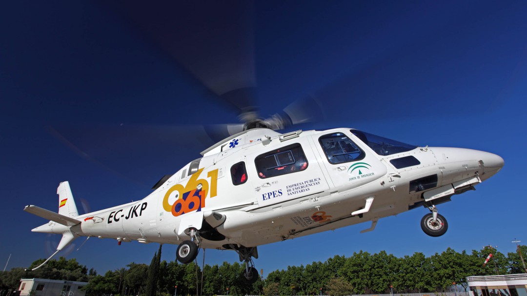 Rescatan a una senderista en Sierra Mágina