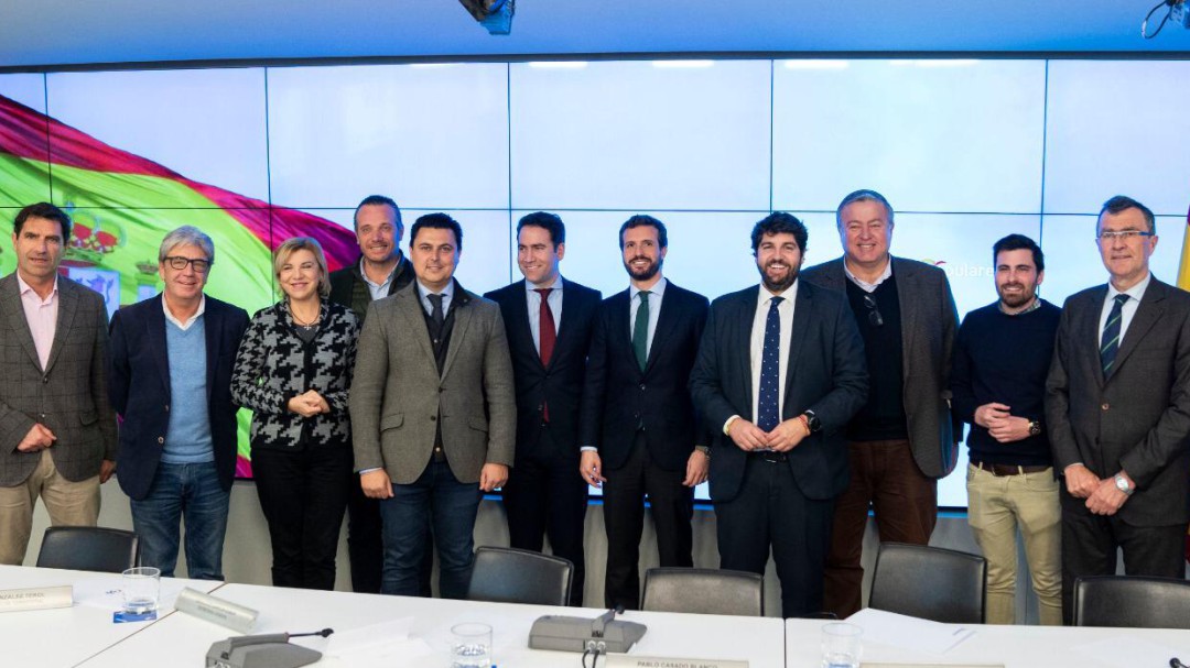 López Miras muestra su preocupación por el nuevo Gobierno "porque se asienta en la desigualdad"
