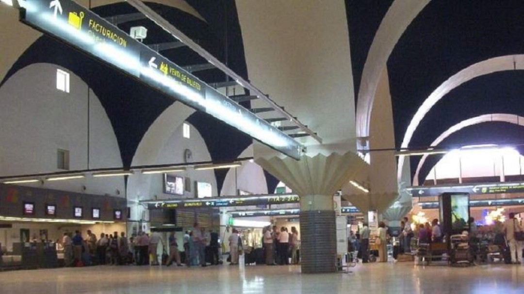 El aeropuerto de Sevilla bate todos sus records