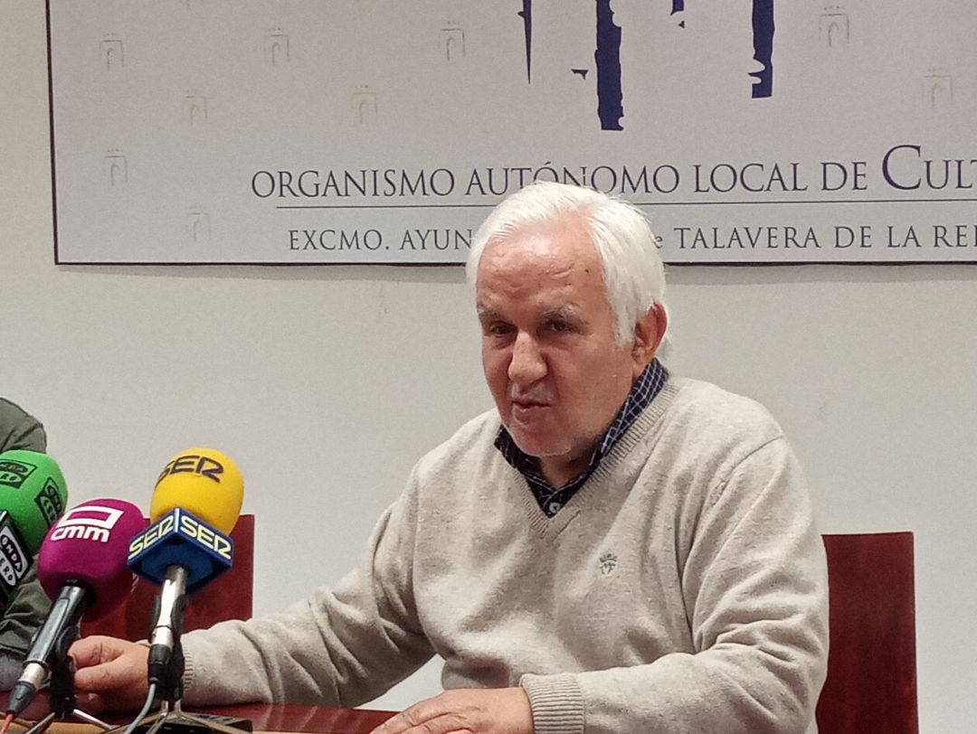 Carlos Gil Carlos Gil