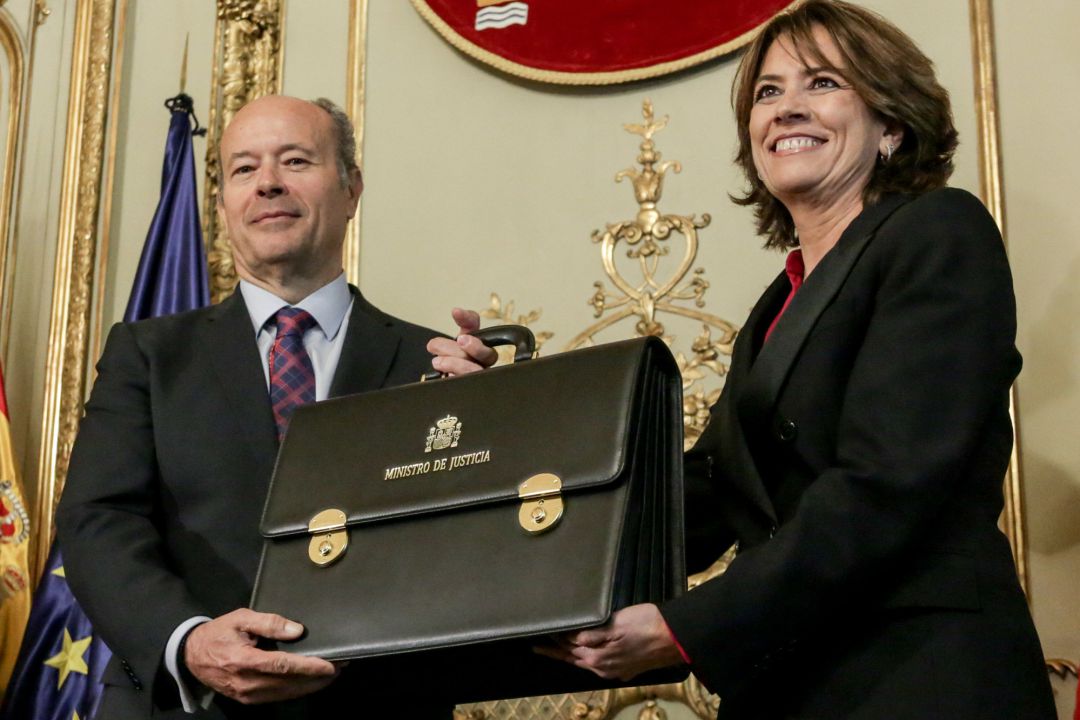 Juan Carlos Campo toma posesión de su cargo como ministro de Justicia, para el Gobierno de coalición Juan Carlos Campo toma posesión de su cargo como ministro de Justicia, para el Gobierno de coalición