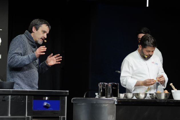 Pep Pelfort (i) y Juanlu Fernández (d), en Madrid Fusión. Pep Pelfort (i) y Juanlu Fernández (d), en Madrid Fusión.