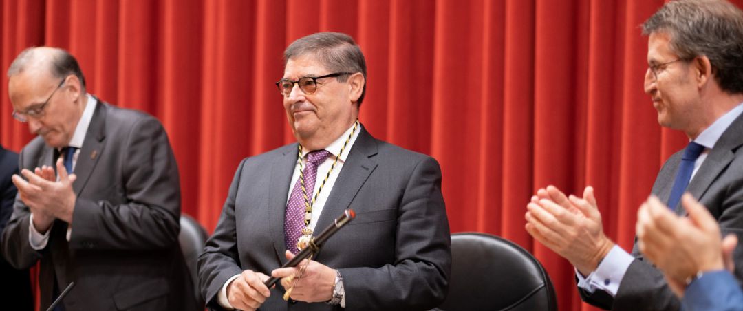 Julio Abalde, en la toma de posesión como rector de la UDC Julio Abalde, en la toma de posesión como rector de la UDC