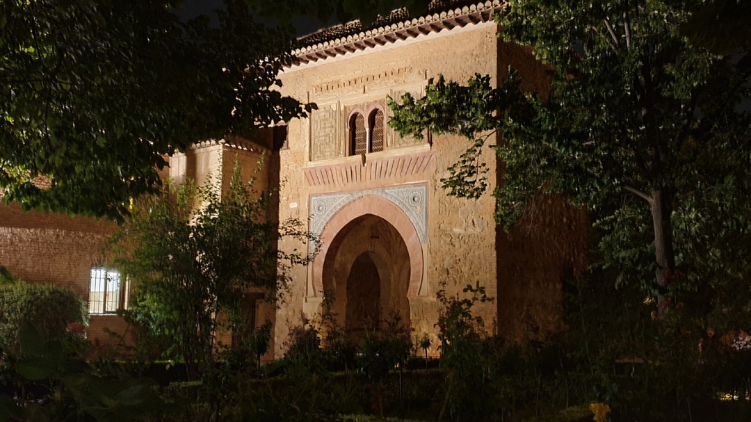 La nueva norma de reserva de entradas de la Alhambra impedirá la reventa entre agencias