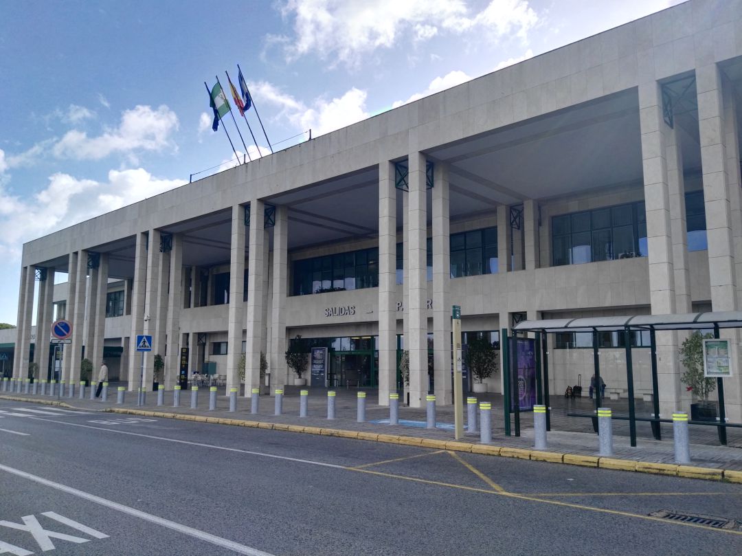 Fachada del Aeropuerto de Jerez Fachada del Aeropuerto de Jerez