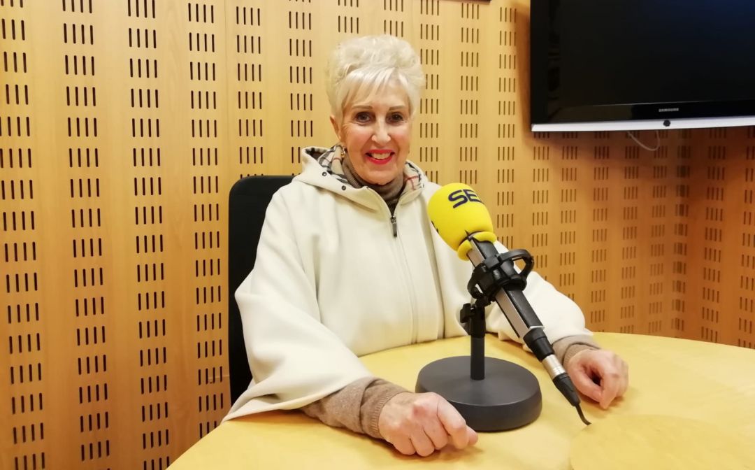 Iciar Mintegui, en los estudios de Radio San Sebastián. Iciar Mintegui, en los estudios de Radio San Sebastián.