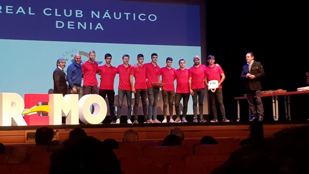 El RCN de Dénia, premiado en la Gala de Remo de la Comunitat Valenciana El RCN de Dénia, premiado en la Gala de Remo de la Comunitat Valenciana
