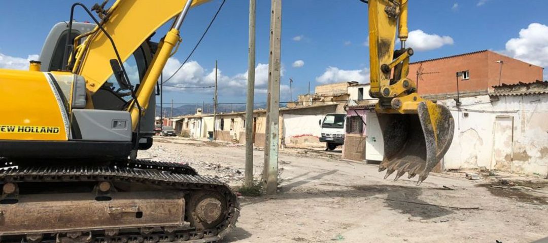 Cort destina un millón de euros para la segunda fase de la demolición de Son Banya Cort destina un millón de euros para la segunda fase de la demolición de Son Banya