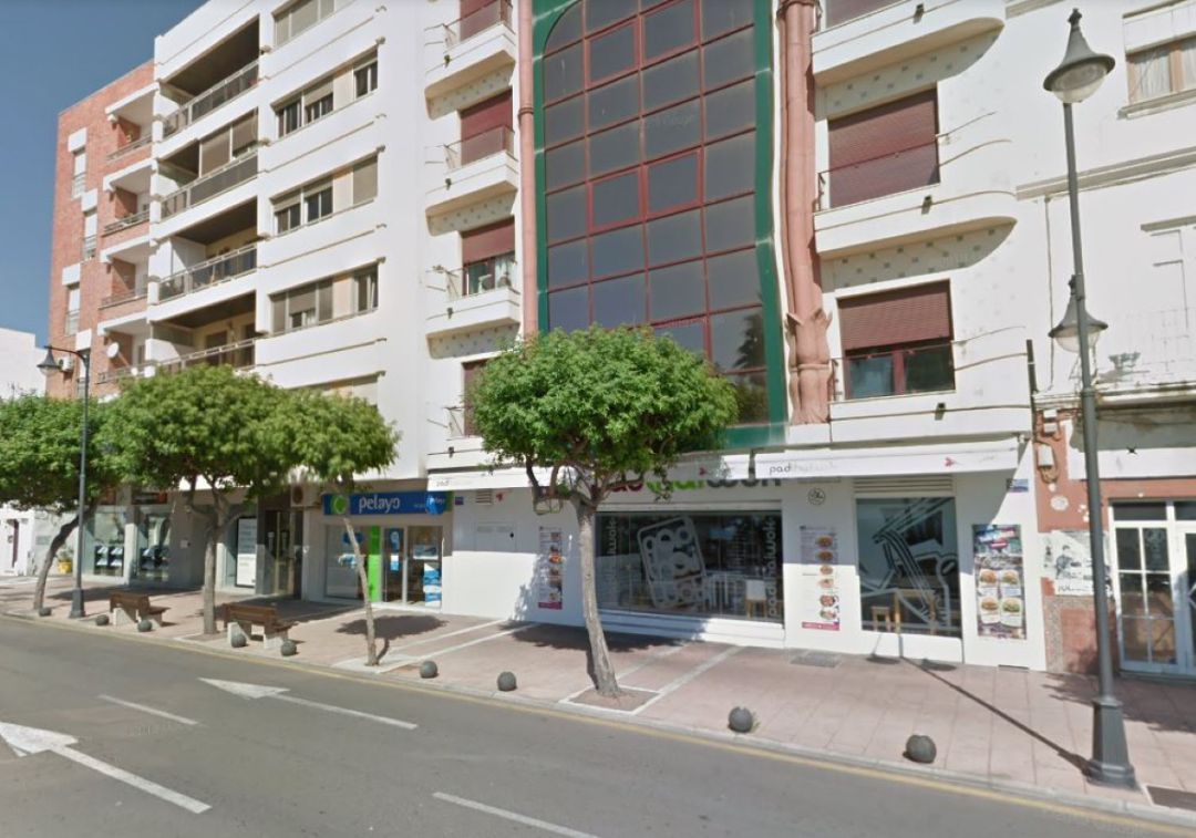 El accidente mortal ocurrió a la altura del número 74 de la Avenida de España de Estepona. El accidente mortal ocurrió a la altura del número 74 de la Avenida de España de Estepona.