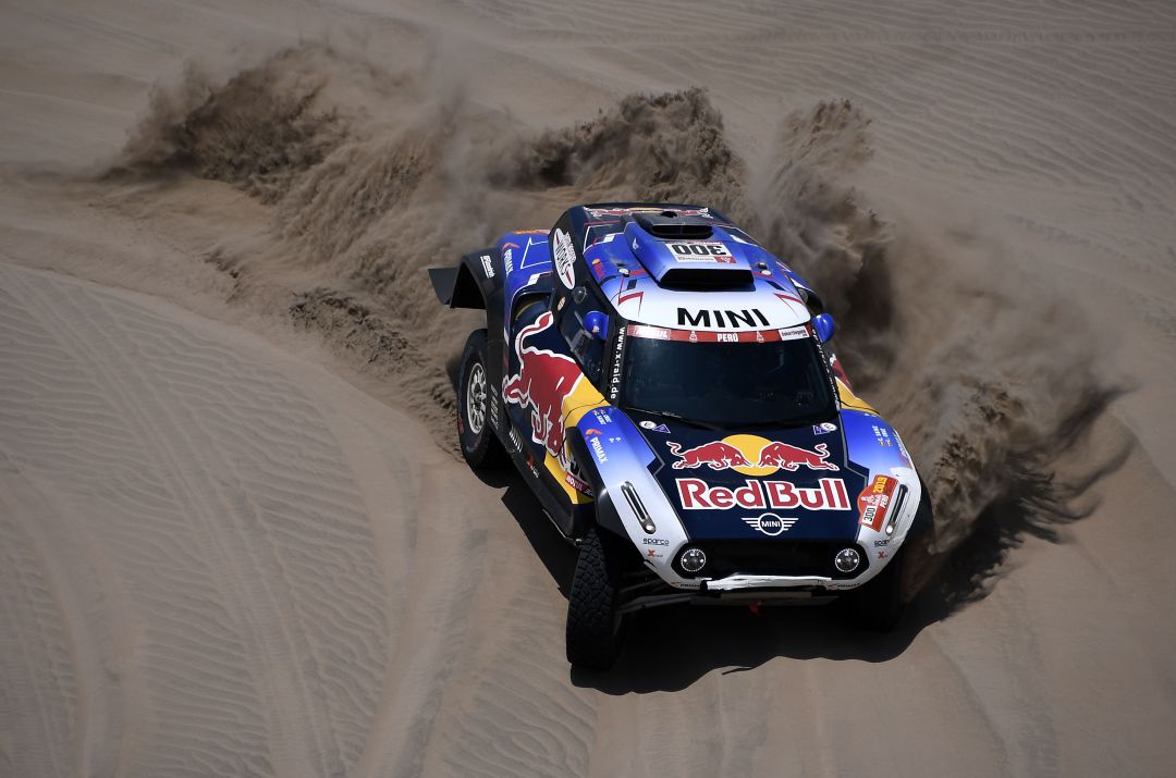 Carlos Sainz en la penúltima etapa del Rally Dakar Carlos Sainz en la penúltima etapa del Rally Dakar