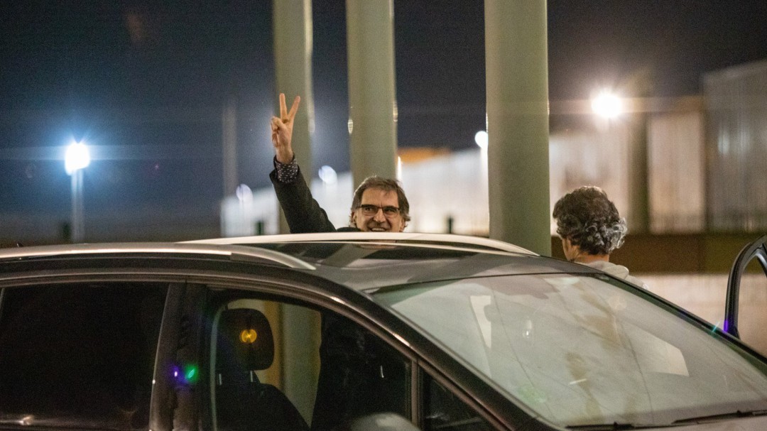 Jordi Cuixart sale de prisión para disfrutar de un permiso penitenciario