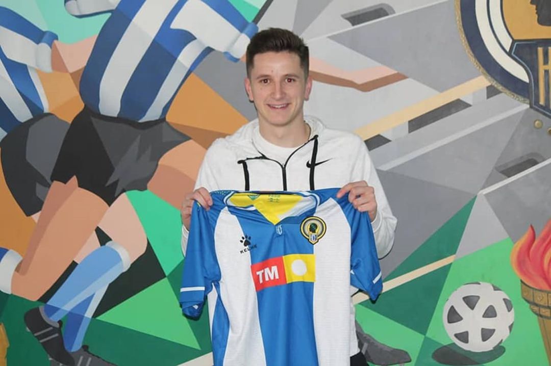 Miguel Olavide posa con la camiseta del Hércules Miguel Olavide posa con la camiseta del Hércules