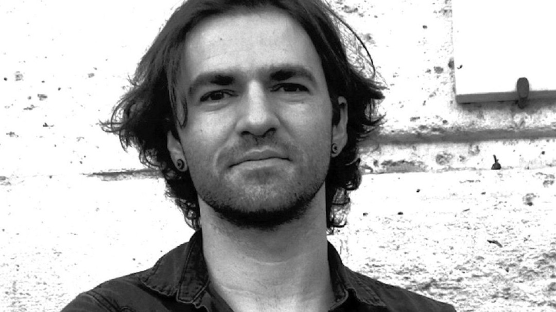 'Cartagena Piensa' arranca con la presentación del libro 'Educación Tóxica' de Jon E. Illescas