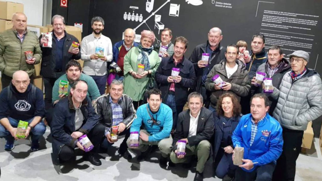 Eibar y Ermua repiten el 'reto solidario' para Zaporeak