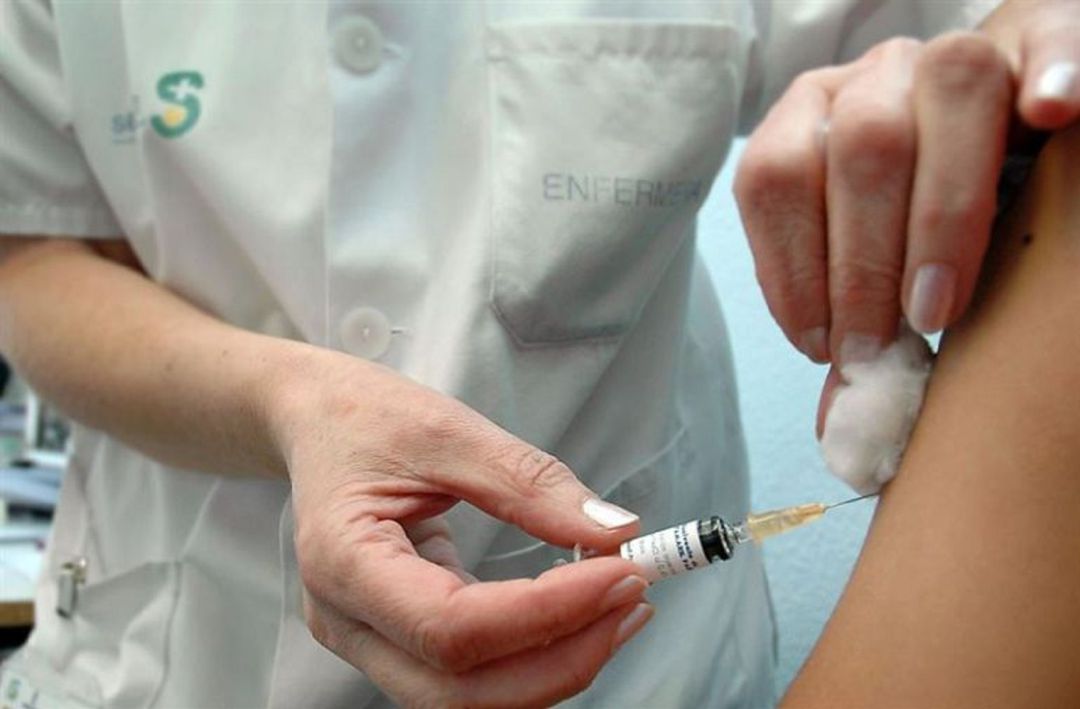 Sanidad insiste en que las personas de los grupos de riesgo se vacunen de la gripe Sanidad insiste en que las personas de los grupos de riesgo se vacunen de la gripe