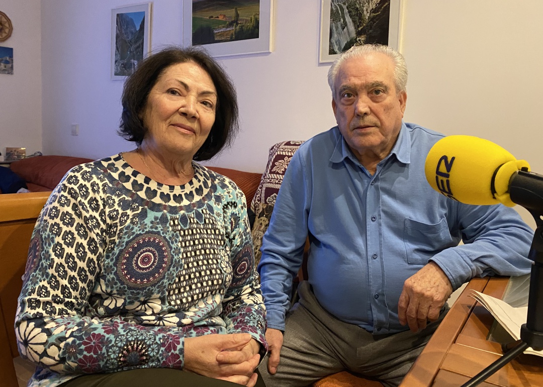 Isabel y Gonzalo atienden a la SER en su domicilio Isabel y Gonzalo atienden a la SER en su domicilio