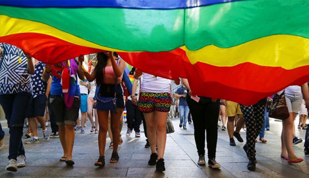 Colectivo LGTBI: Pontevedra estudia organizar un desfile del Orgullo Gay Colectivo LGTBI: Pontevedra estudia organizar un desfile del Orgullo Gay