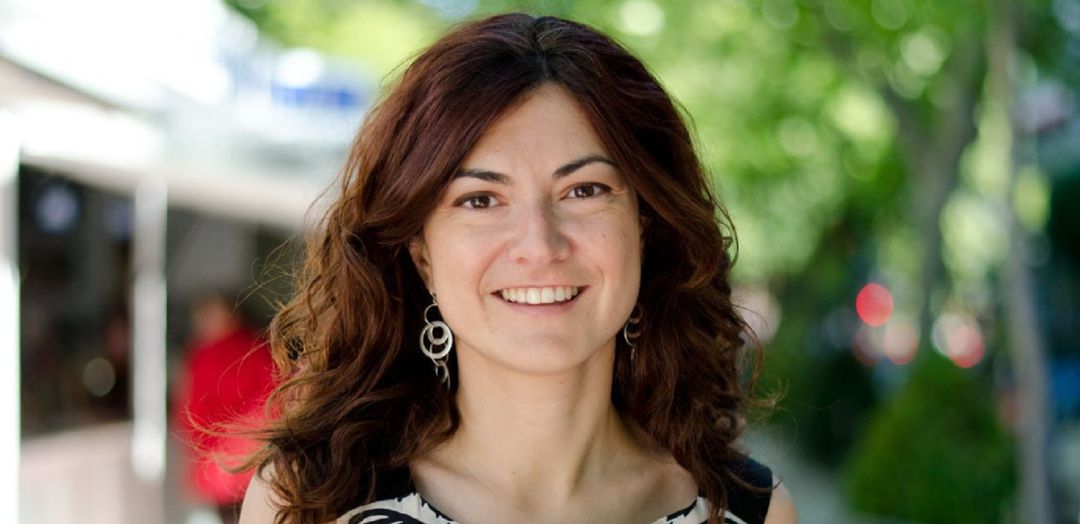 Susana Martín Gijón: "Me apetecía mucho ubicar una novela negra en Sevilla" Susana Martín Gijón: "Me apetecía mucho ubicar una novela negra en Sevilla"