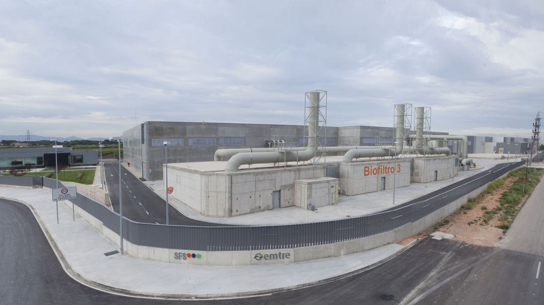 Imagen de la planta de la Entidad Metropolitana de Tratamiento de Residuos en Manises. Imagen de la planta de la Entidad Metropolitana de Tratamiento de Residuos en Manises.