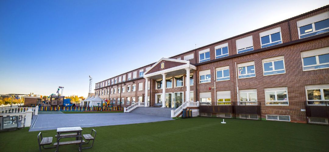El Colegio Brains International School de la Moraleja es uno de los dos colegios madrileños reconocidos El Colegio Brains International School de la Moraleja es uno de los dos colegios madrileños reconocidos