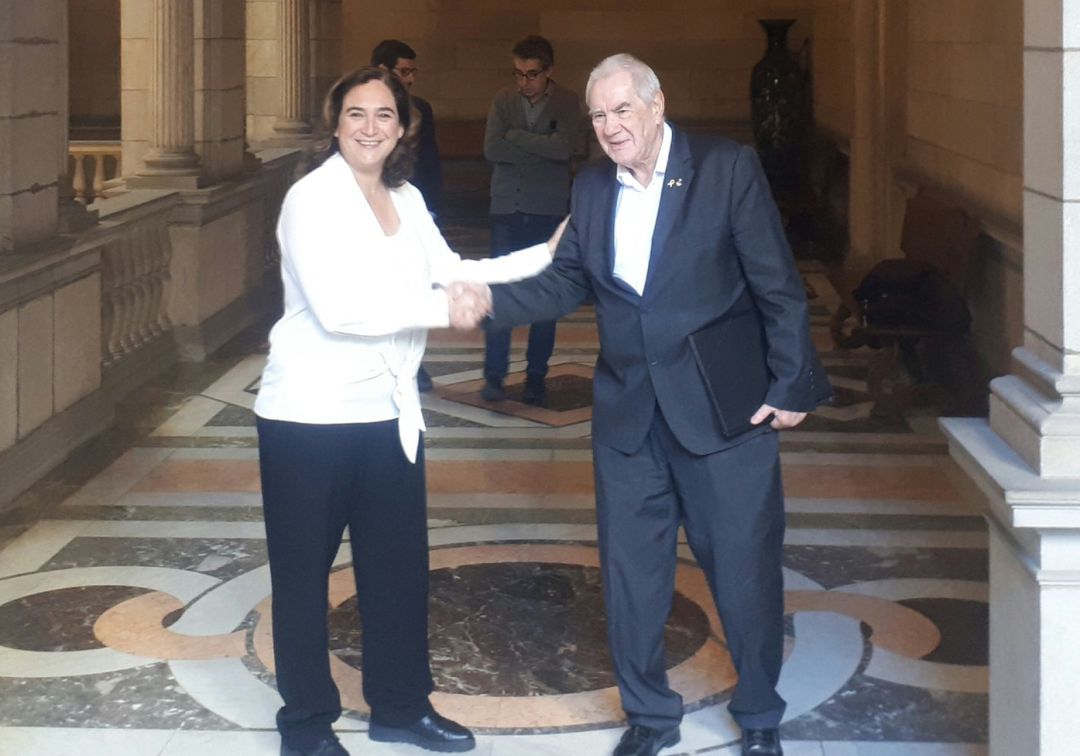 Colau i Maragall arriben a un acord per aprovar els pressupostos de Barcelona