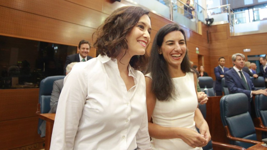 Las ocasiones en las que Díaz Ayuso criticó el 'pin parental' de Vox