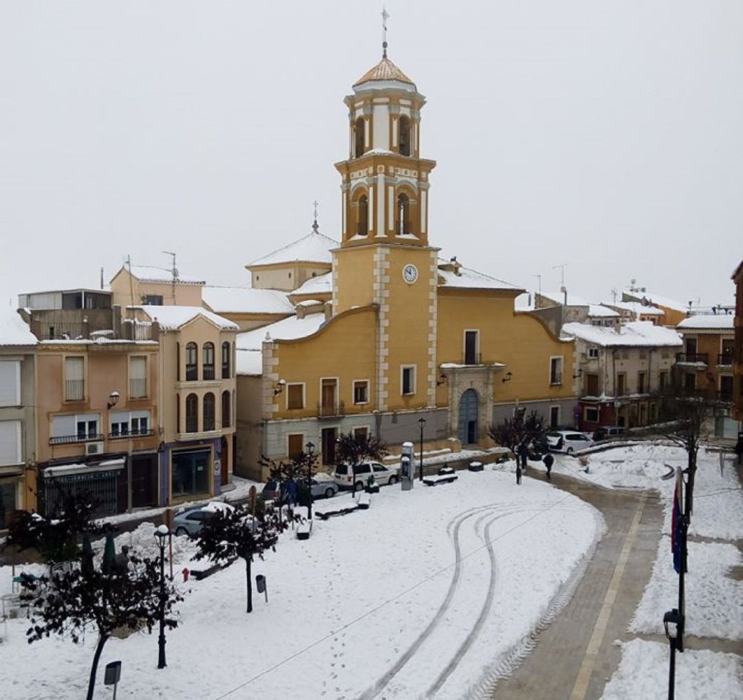 Imagen de la plaza de España de Bullas tras una de las últimas nevadas. Foto archivo Imagen de la plaza de España de Bullas tras una de las últimas nevadas. Foto archivo