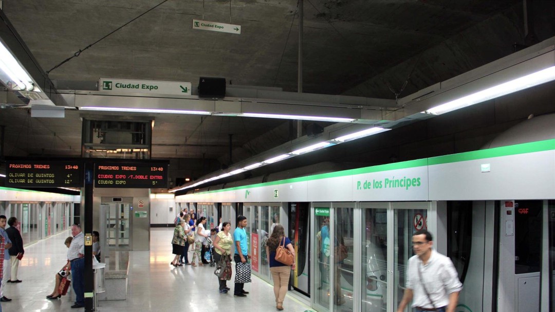 El metro reanuda el servicio tras reparar la catenaria del tramo UPO-Condequinto