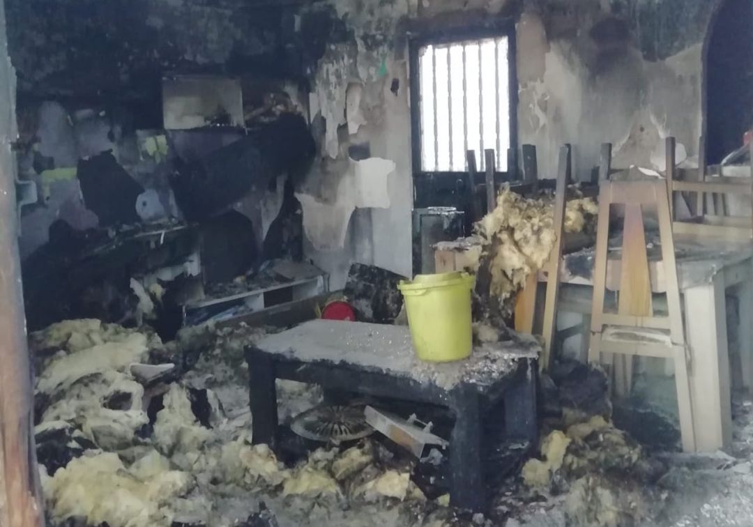 Rescatada una mujer de 28 años al incendiarse su casa en Úbeda