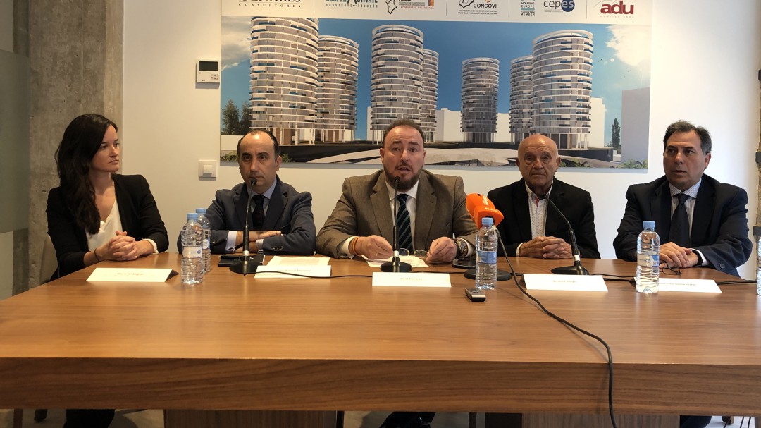 ADU Mediterráneo sólo ha adjudicado 96 viviendas pero mantiene que en marzo comprará Mestalla