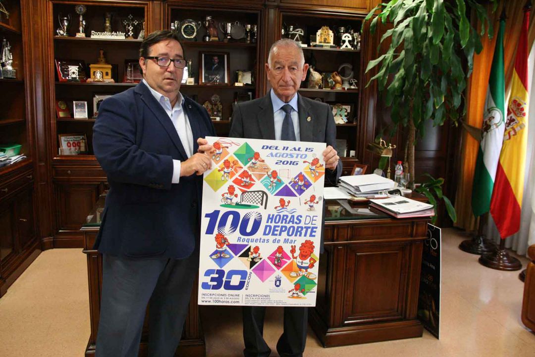 Rubí, concejal de deportes y el alcalde, Gabriel Amat en la presentación de las 100 horas del deporte de Roquetas. Rubí, concejal de deportes y el alcalde, Gabriel Amat en la presentación de las 100 horas del deporte de Roquetas.