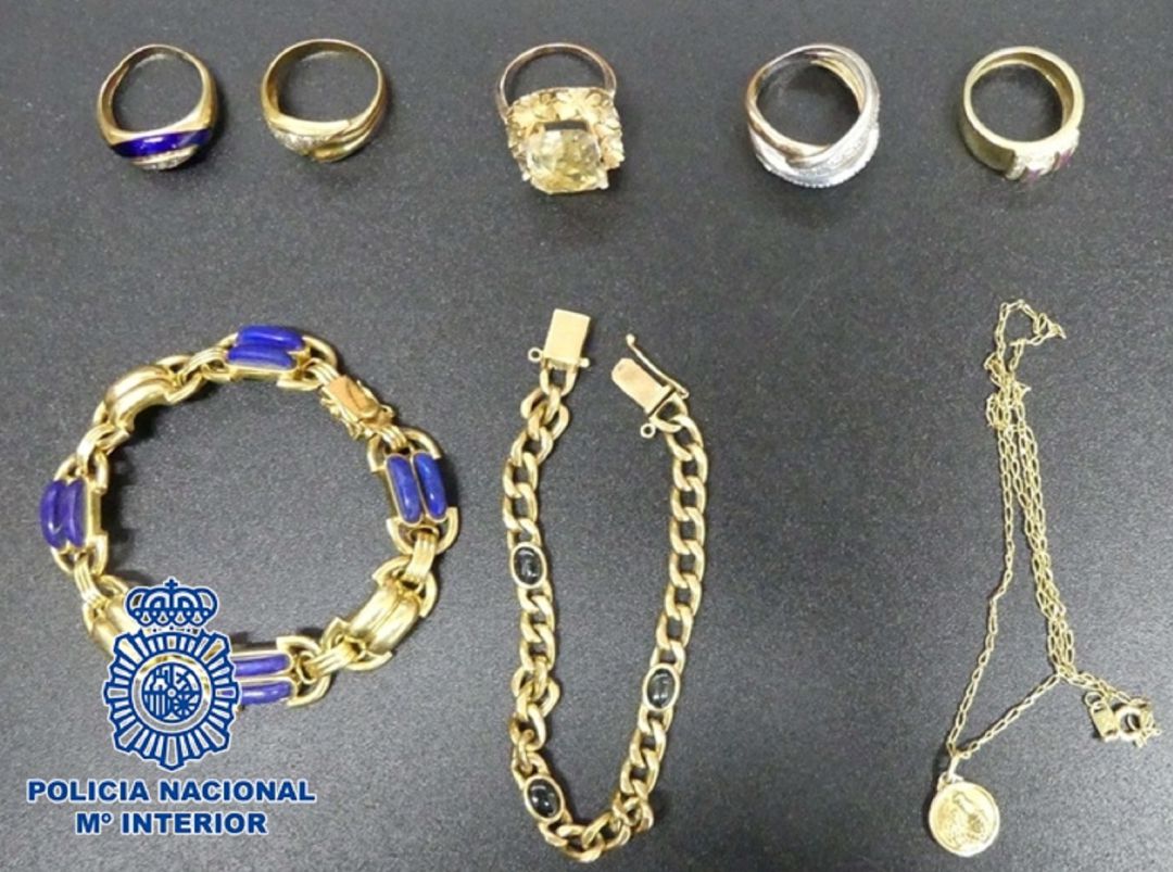 Las joyas recuperadas. Las joyas recuperadas.