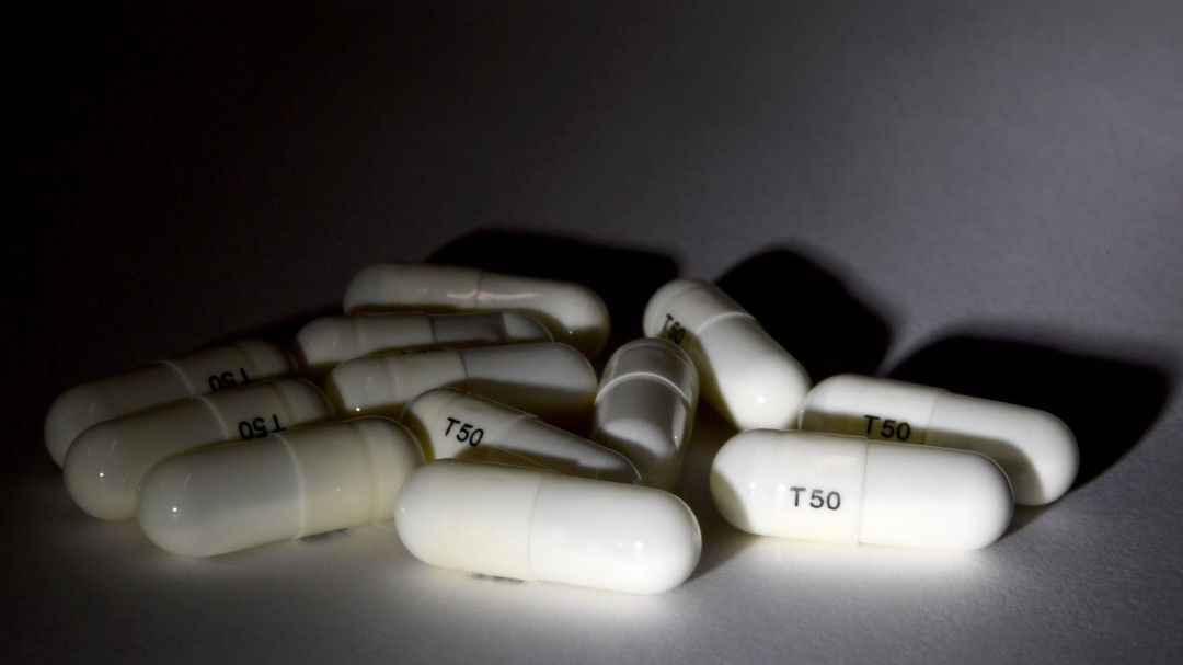 Suspenden la comercialización de un fármaco cutáneo mientras revisan un posible riesgo de cáncer