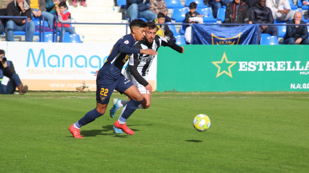 Cruel final en Murcia (4-3)