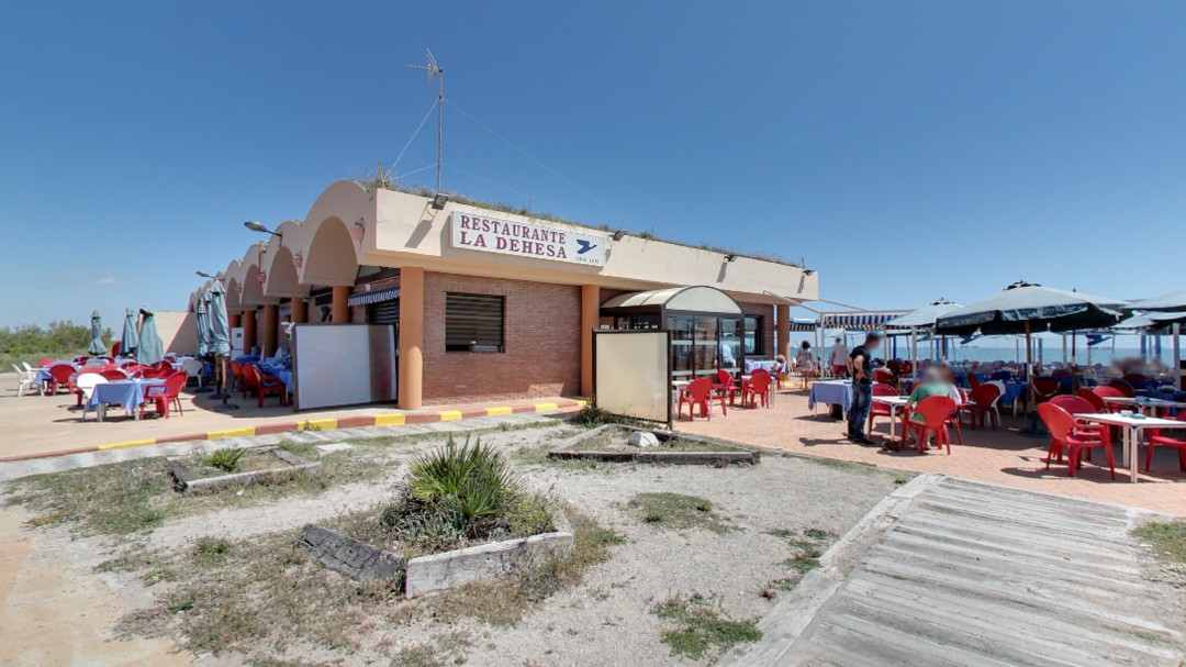 Los restaurantes de El Saler amenazados de cierre rechazan el informe del Consell por "no tener fundamento"