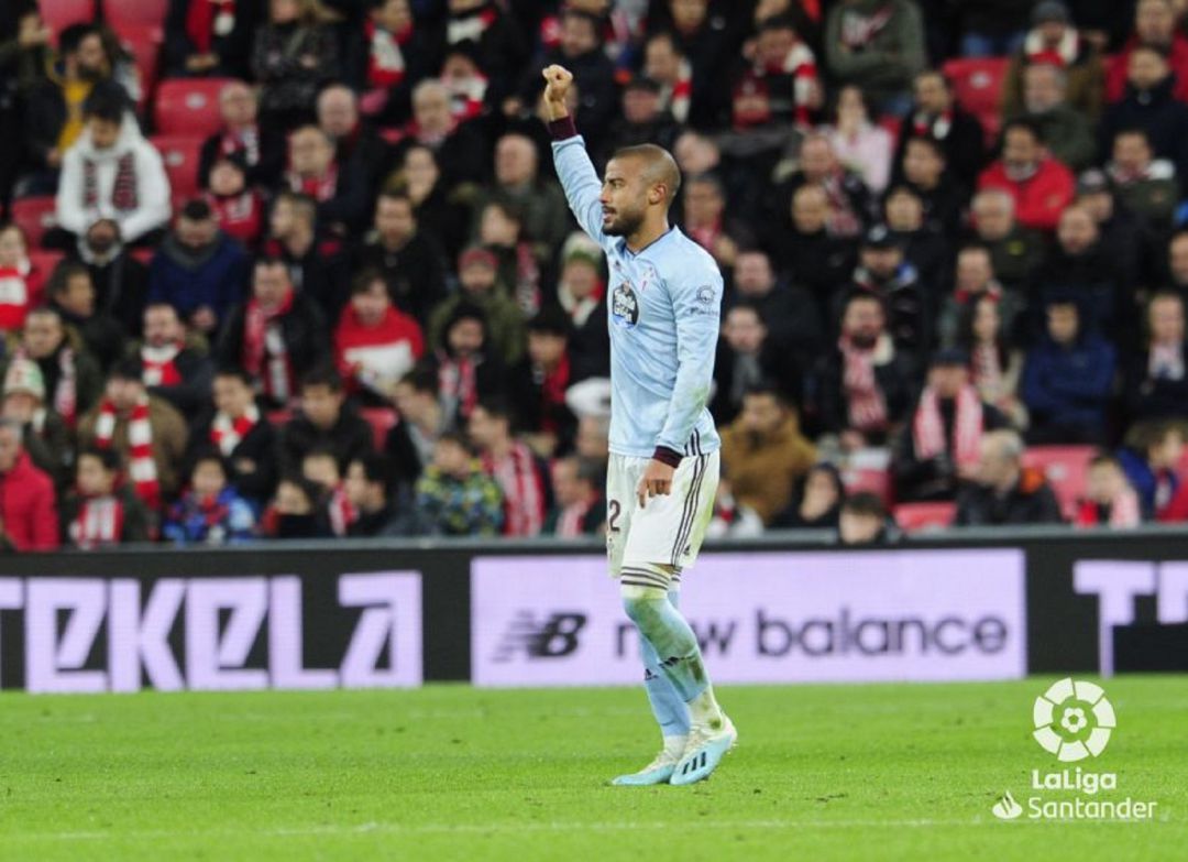 Rafinha celebra su gol en San Mamés ante el Athletic. Rafinha celebra su gol en San Mamés ante el Athletic.