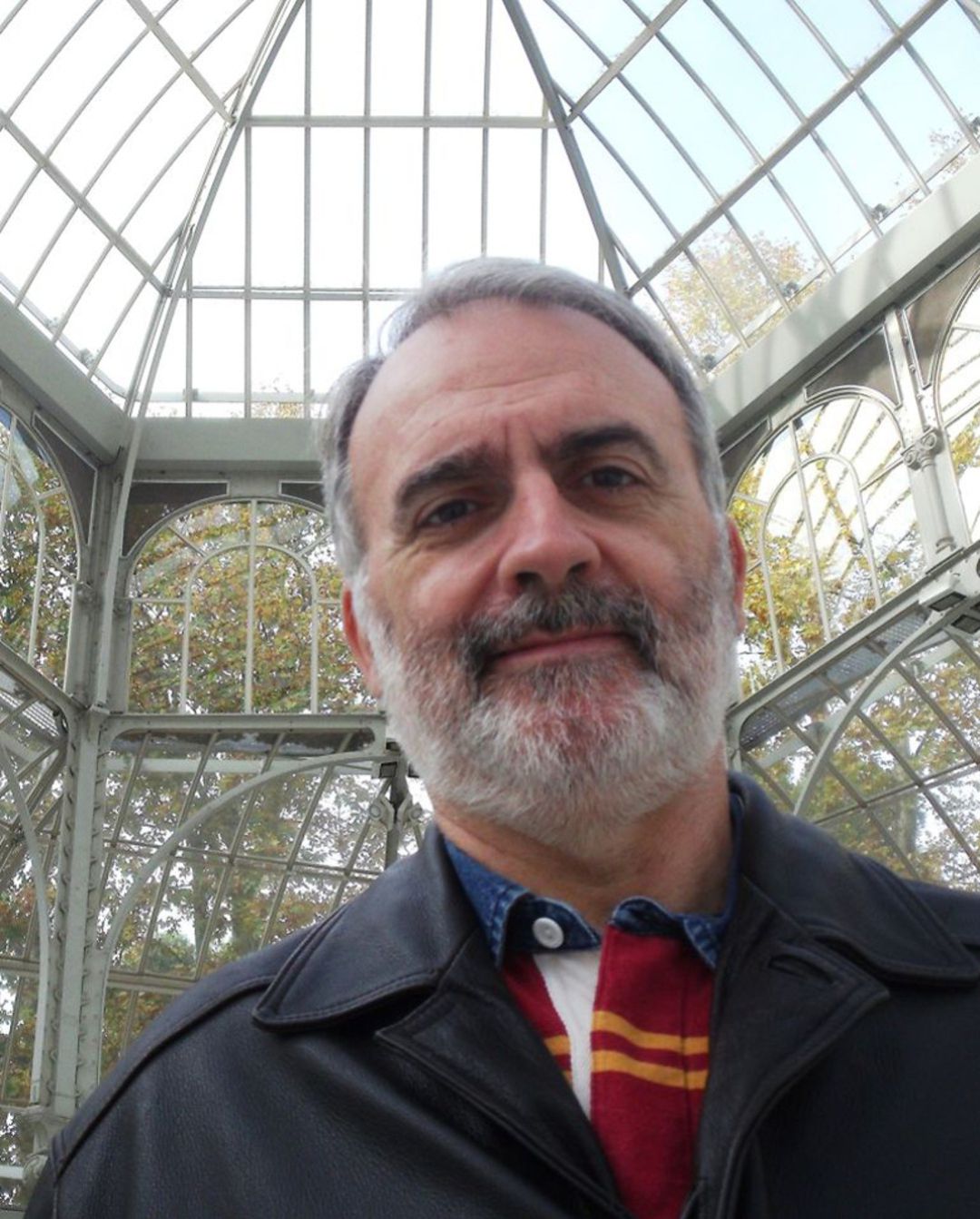 Luis Romero. Luis Romero.