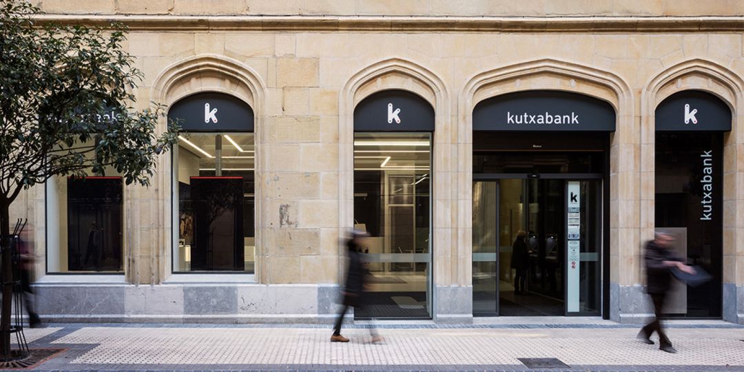 Kutxabank usa los rasgos faciales para abrir una cuenta con el móvil Kutxabank usa los rasgos faciales para abrir una cuenta con el móvil