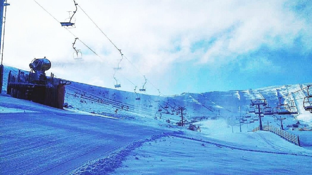 La estación de Valdesquí seguirá cerrada pese a las últimas nevadas