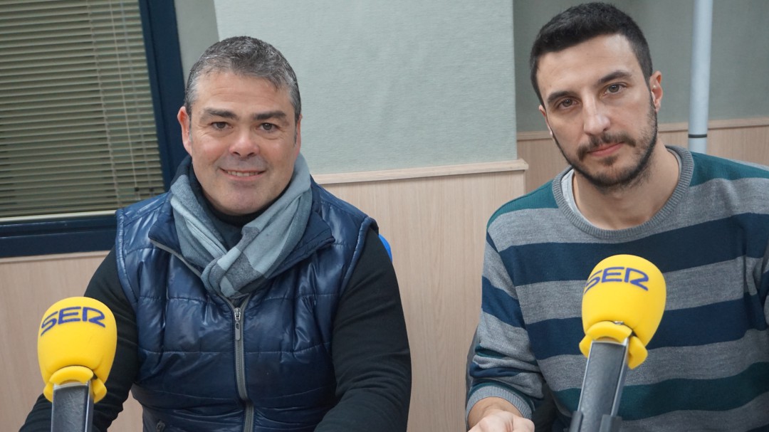 Los vecinos de Monte Bateig de Elda reclaman el reasfaltado de su camino