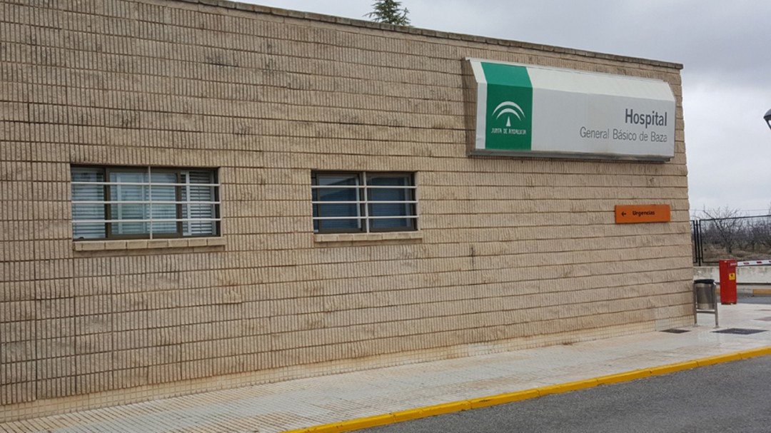 'Los hospitales grandes de la provincia se comen a los pequeños'