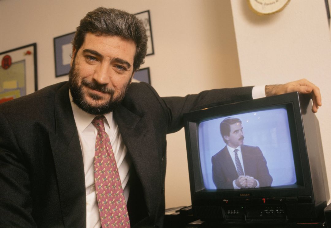 Miguel Ángel Rodríguez en su etapa como asesor de comunicación de José María Aznar. Miguel Ángel Rodríguez en su etapa como asesor de comunicación de José María Aznar.