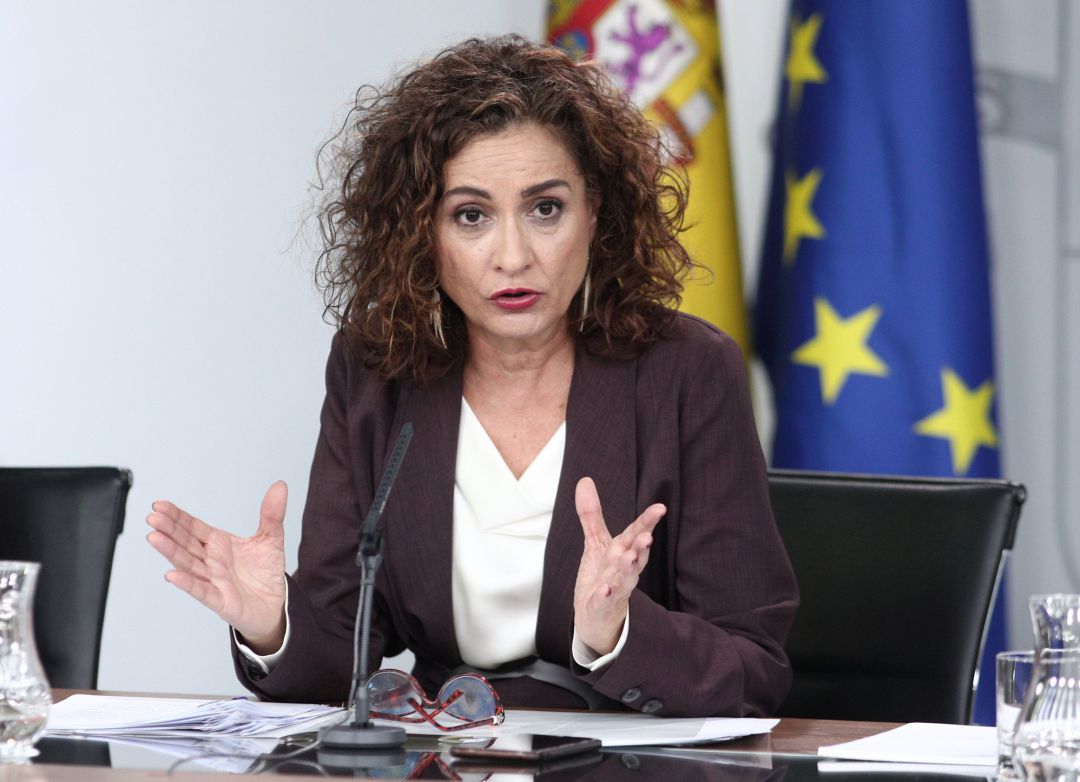 La ministra de Hacienda y Portavoz del Gobierno, María Jesús Montero, comparece en rueda de prensa ante los medios de comunicación tras el primer Consejo de Ministros La ministra de Hacienda y Portavoz del Gobierno, María Jesús Montero, comparece en rueda de prensa ante los medios de comunicación tras el primer Consejo de Ministros