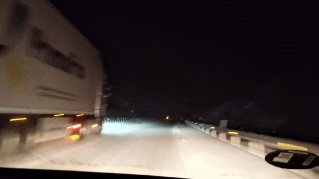 Ciudadanos critica el mal estado de la AP-51 durante la nevada