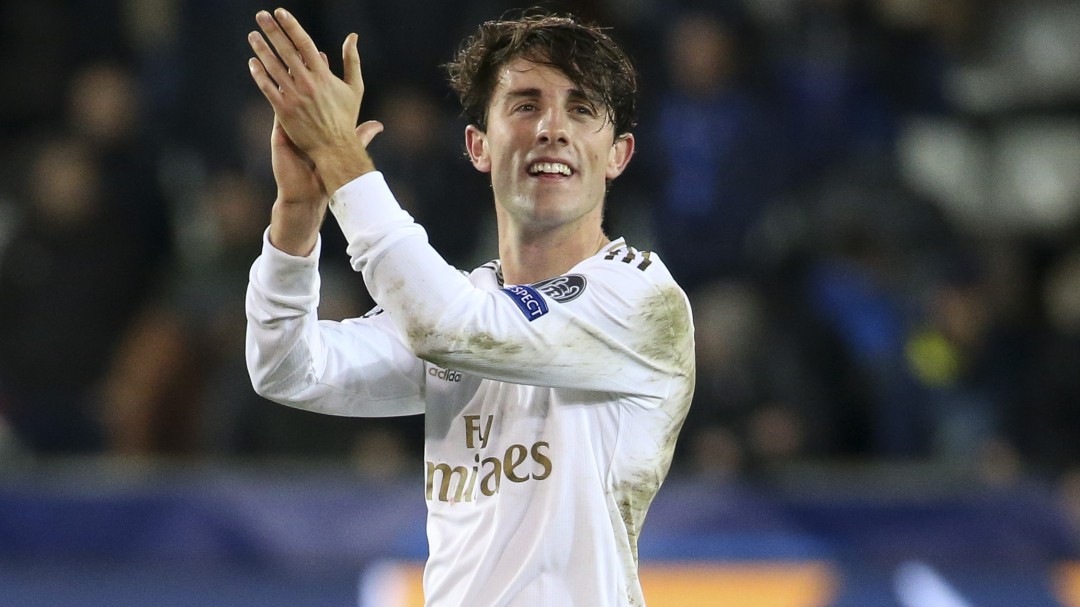 El Real Madrid hace oficial la cesión de Odriozola al Bayern hasta final de temporada